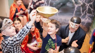 Квест «Зачарованный замок» Квест «Зачарованный замок». Квест для подростка в Одессе.